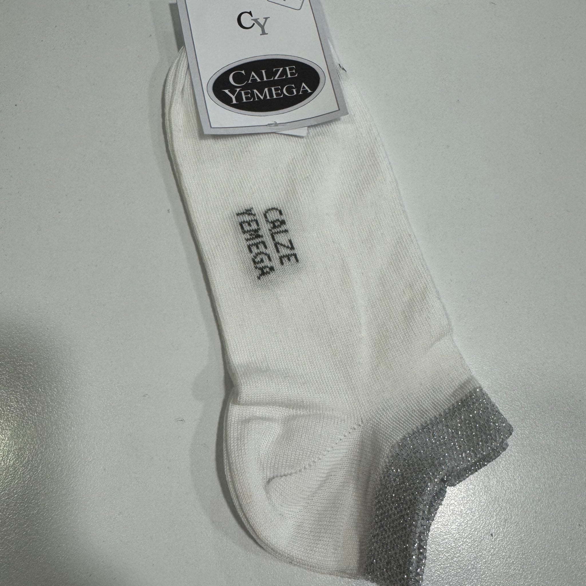 Yemega fantasmino donna