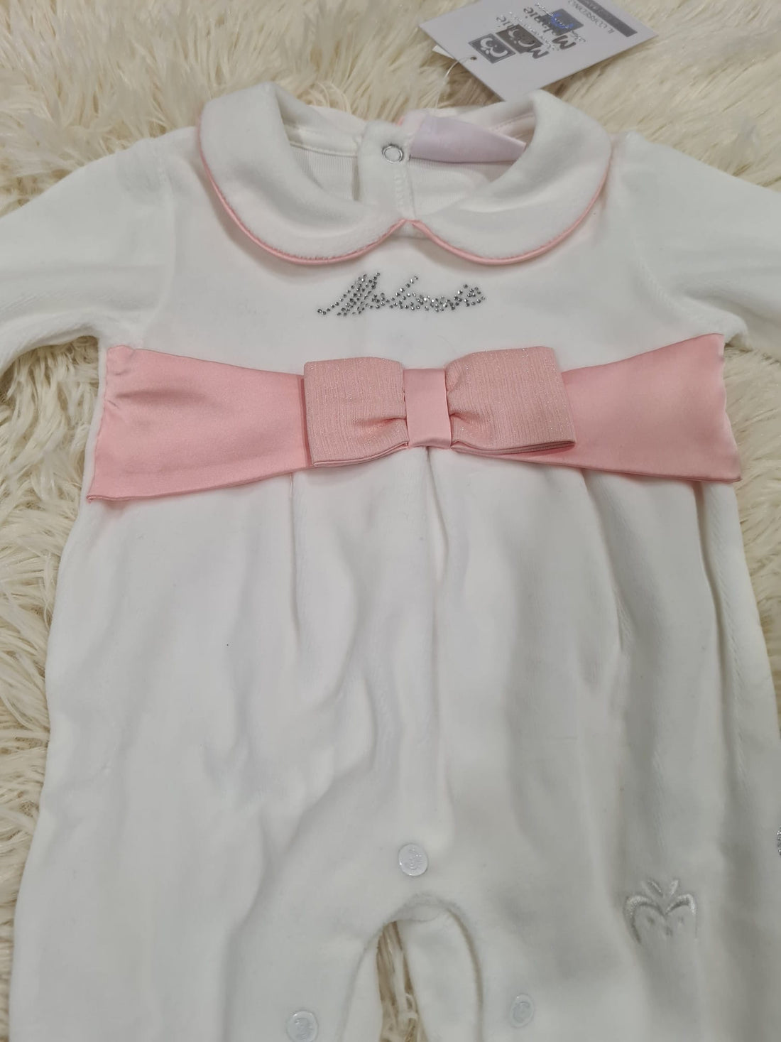 Melanie tutina neonata