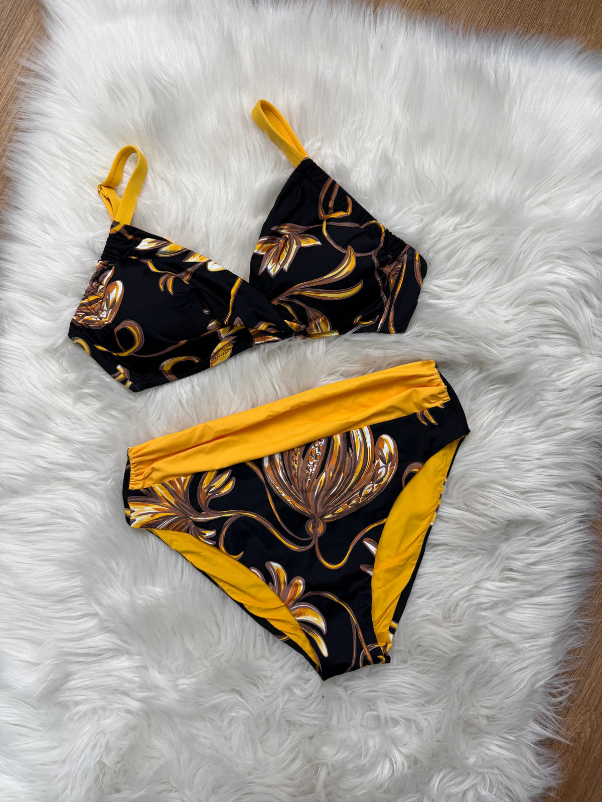 Marika mare costume culisse Flowers