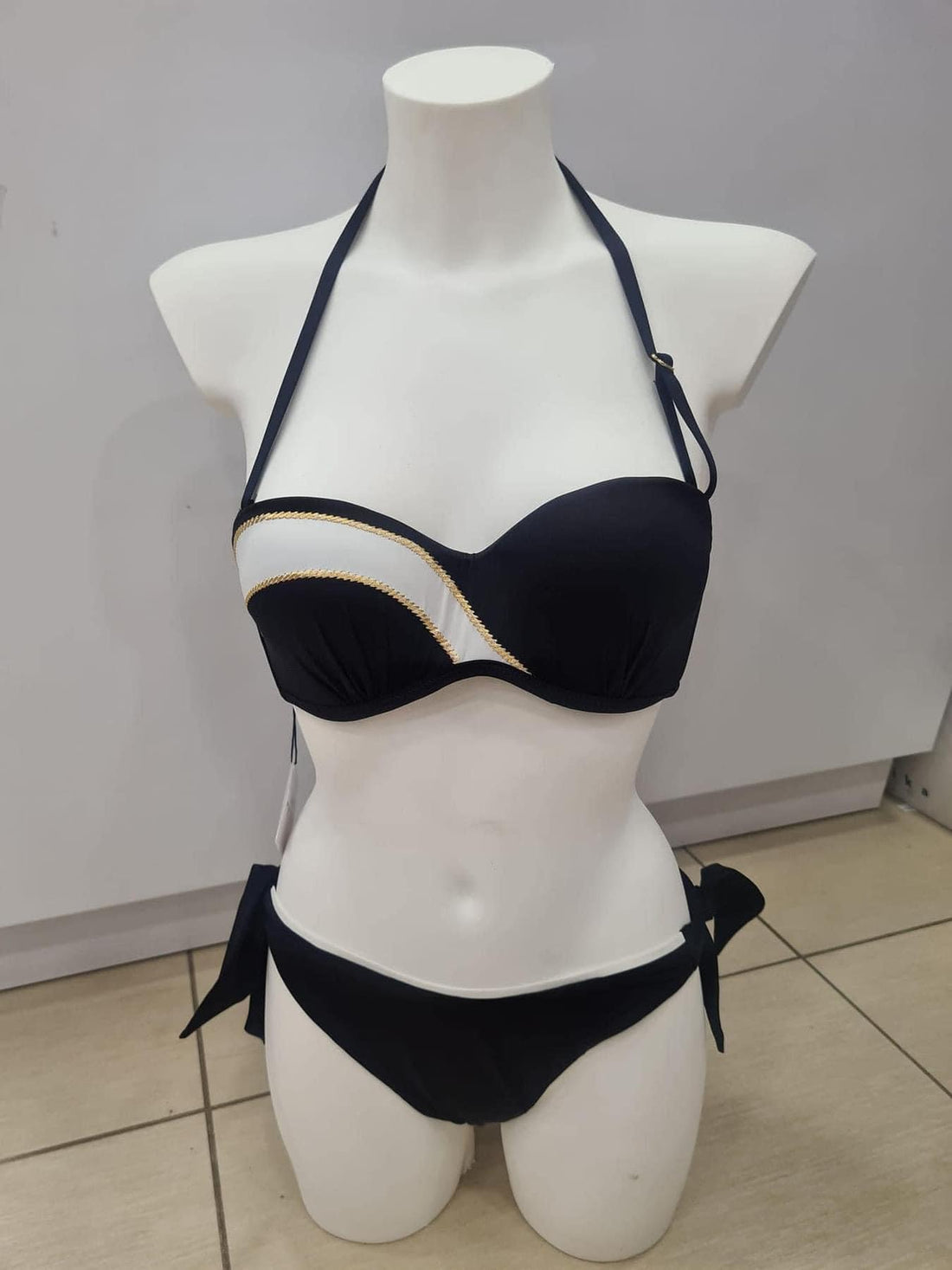 Marika mare costume fascia
