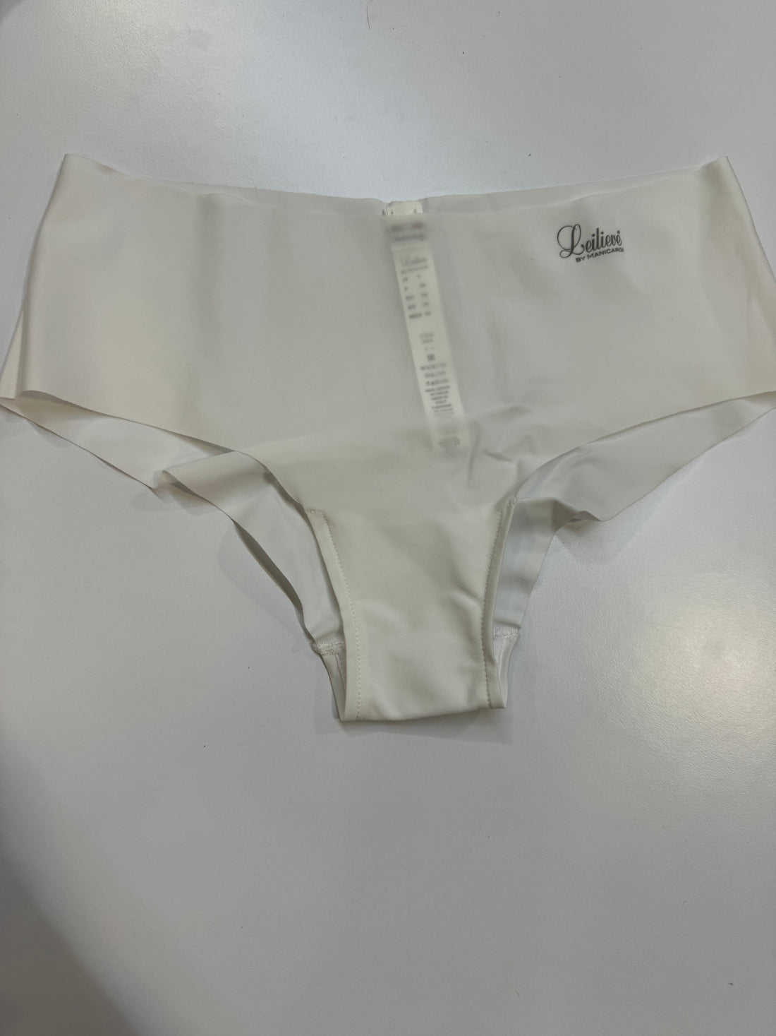 Leilieve culotte taglio laser