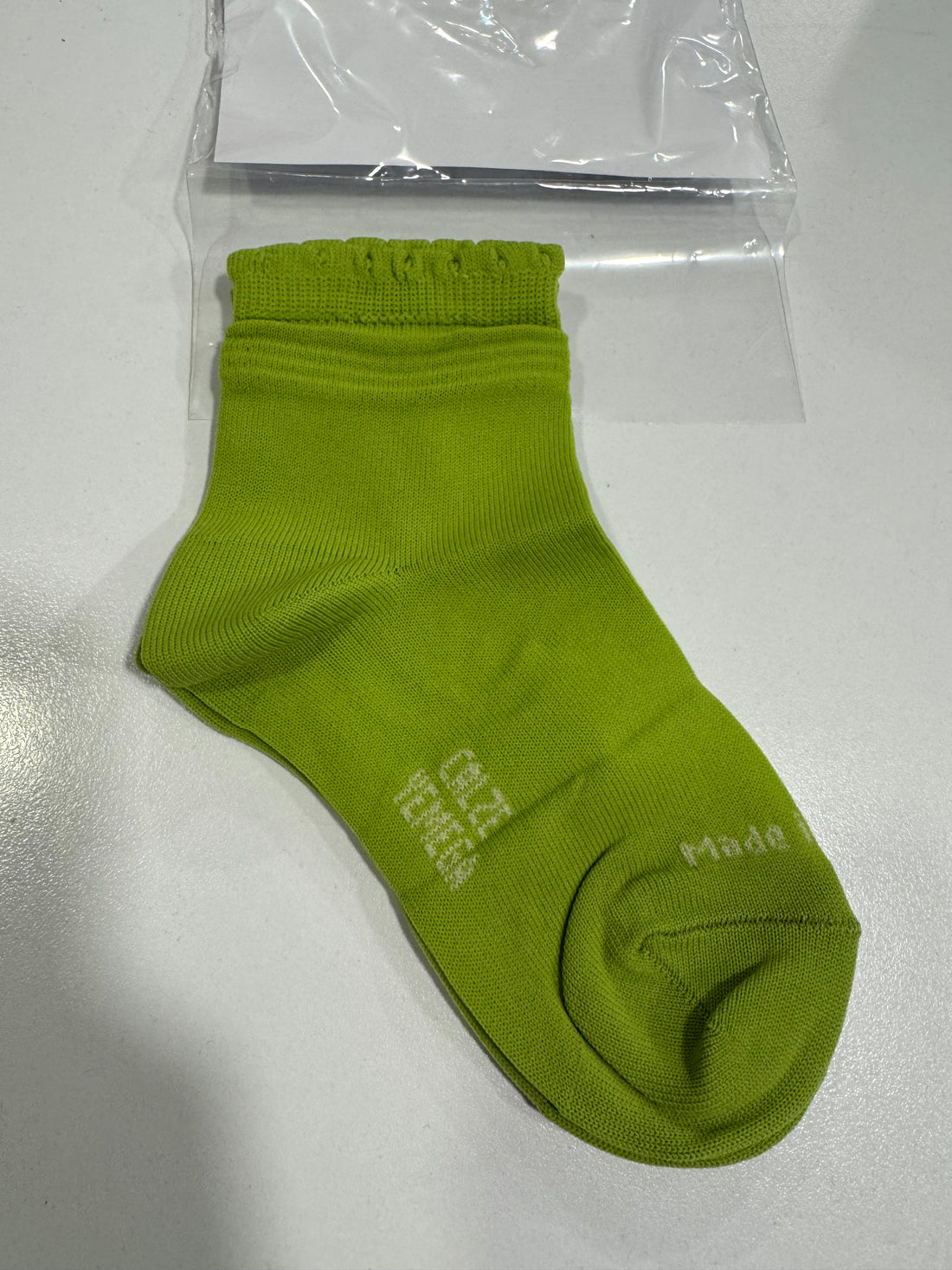 Yemega calza bimba corto